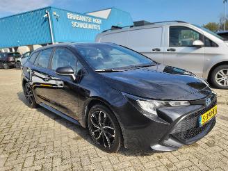 Damaged car Toyota Corolla Touring Sports Touring Sports 1.8 Hybrid Active autom rijdbaar 2023/2