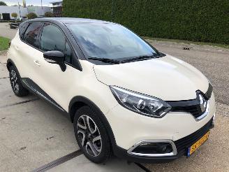 škoda osobní automobily Renault Captur Captur AUTOMAAT  1.2 TCe Dynamique rijdbaar. 2017/4