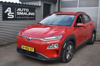  Hyundai Kona 64Kwh Comfort 204Pk *Navi/Clima/Camera 2020/6