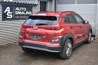 Hyundai Kona 64Kwh Premium 204Pk *Navi/Clima/Leder/Camera picture 4
