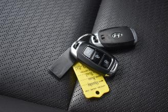 Hyundai Kona 64Kwh Premium 204Pk *Navi/Clima/Leder/Camera picture 17