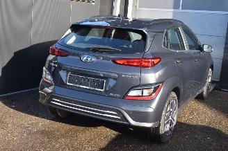 Hyundai Kona 39Kwh Comfort 136Pk SOH 100% *Navi/Clima/Camera picture 4