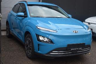 Hyundai Kona 39Kwh Comfort 136Pk SOH 100% *Navi/Clima/Camera/Stoelverwarming picture 2