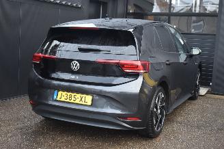 Volkswagen ID.3 58Kwh First 204Pk 3FASE *Navi/Clima/Stoelverwarming picture 4