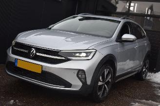 krockskadad bil auto Volkswagen Taigo 1.0 Tsi Style 110Pk *Clima/Navi/Camera/Stoelverwarming 2023/6