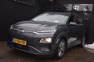 skadebil auto Hyundai Kona 64Kwh Fashion 204Pk 3Fase 100% Soh *Navi/Clima/Camera 2020/12