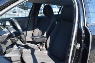 Peugeot 2008 1.2 Puretech Active Pack 102Pk *Navi/Clima/Camera/Stoelverwarming picture 5