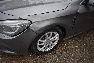 Mercedes Cla-klasse 200 D Ambition 136Pk *Navi/Clima picture 18