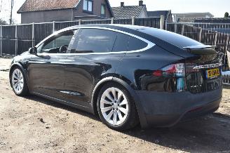 Tesla Model X 75D Base 333PK *Navi/Clima/Camera/Stoelverwarming/Luchtvering picture 4