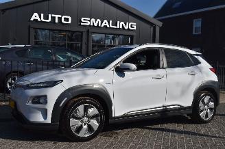 Avarii autoturisme Hyundai Kona 64Kwh Premium 204Pk 3FASE *Navi/Clima/Leder/Camera/Stoelverwarming 2020/12