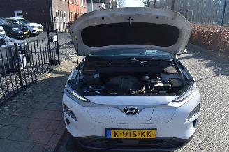 Hyundai Kona 64Kwh Premium 204Pk 3FASE *Navi/Clima/Leder/Camera/Stoelverwarming picture 19