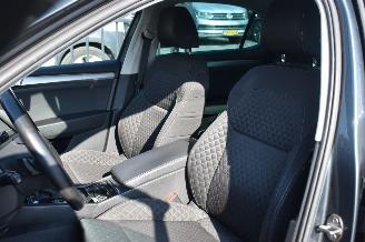 Skoda Superb 2.0 Tdi Business Edition 150Pk *Navi/Clima/Camera/Stoelverwarming/Camera/Xenon picture 5