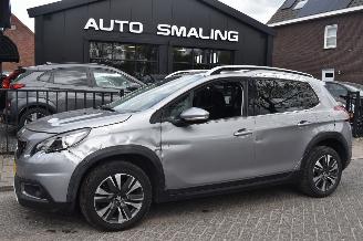 skadebil auto Peugeot 2008 1.2 Puretech GT-Line 110Pk *Navi/Clima/Camera 2019/5