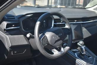 Lynk & Co 01 1.5 179Pk *Navi/Clima/Camera/Stoelverwarming/Panorama picture 9