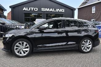 krockskadad bil auto Skoda Enyaq 58Kwh Comfort 60 3FASE SOH 88% 179Pk *Navi/Clima/Camera/Stoelverwarming 2021/8