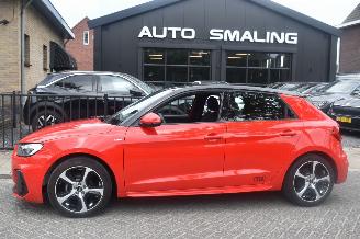 uszkodzony samochody osobowe Audi E-tron 1.0 TFSI 25 S Edition 95Pk *Navi/Clima 2023/1