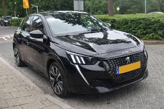 Peugeot 208 1.2 GT Puretech 101Pk *Navi/Clima/Camera picture 2