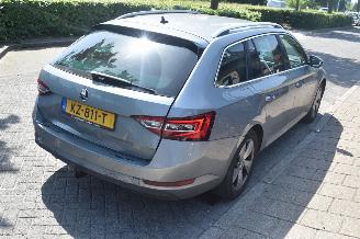 Skoda Superb 1.6 Tdi Ambition Business 120Pk *Clima/Navi picture 3