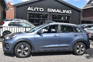 damaged passenger cars Kia Niro 1.6 Gdi Hybrid Dynamicline 105Pk *Navi/Clima/Camera 2020/7