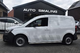 krockskadad bil auto Renault Kangoo 1.5 Blue Dci 95Pk Comfort L1 *Navi/Airco/Camera 2024/2