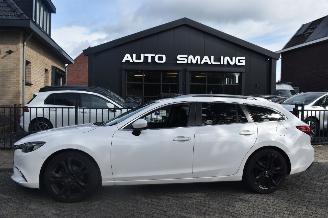uszkodzony samochody osobowe Mazda 6 2.2D Skyactiv-D 150Pk  Skylease GT *Navi/Clima/Leder/Stoelverwarming 2015/9
