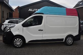 damaged commercial vehicles Opel Vivaro 1.6 Cdti L1H2 Edition Ecoflex 125Pk *Airco 2019/10