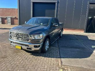 dañado vehículos comerciales Dodge Ram 1500 5.7 V8 4X4 401Pk Crew Cab Big Horn *Navi/Airco/Leder/Stoelverwarming 2021/1