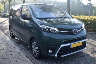 Toyota ProAce Verso 1.5 D-4D Dynamic Medium 8 personen 120Pk *Navi/Clima/Leder/Panorama/Camera picture 2