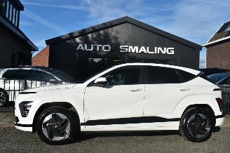 krockskadad bil auto Hyundai Kona 64.8 Comfort Smart 204Pk 3Fase 100% Soh *Navi/Clima/Camera/Stoelverwarming 2025/7