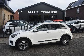 škoda osobní automobily Kia Niro 64Kwh Executiveline 204Pk 3Fase *Navi/Clima/Camera/Leder 2020/12