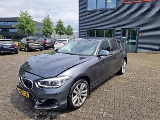  BMW 1-serie 118i SPORT / AUTOMAAT 47DKM 2019/3