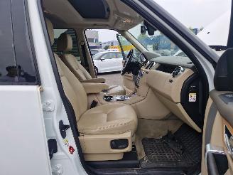 Land Rover Discovery 4 3.0 DIESEL / MOTORSCHADE picture 13
