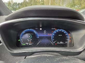 Toyota Corolla 1.8 HYBR picture 17