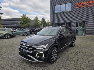 Unfallwagen Volkswagen T-Roc TDi 2.0 / 115kw AUTOMAAT / STYLE / LEER ALCANTARA 2023/3