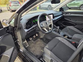 Volkswagen Golf STYLE / NAVI / CAMERA / STOELVERW /20 DKM picture 17