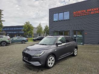 Coche accidentado Suzuki Swift Hybr / CAMERA / NAVI / ECC/ 8800.KM 2024/6