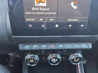 Renault Clio TECHNO 67kw  NAVI / CAMERA picture 19