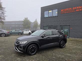 Volkswagen T-Roc 81.KW /  FACE LIFT MOD / NAVI/ CAMERA picture 2