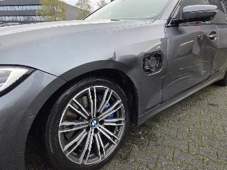 BMW 3-serie 330e HYBR /M-SPORT / HARM KARDON / HEAD UPP picture 5