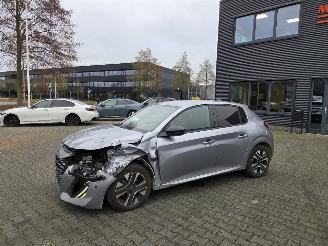 Peugeot 208 74kw ALLURE / CAMARA / NAVI picture 7