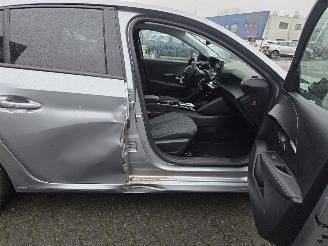 Peugeot 208 74KW AUTOMAAT ALLURE picture 13