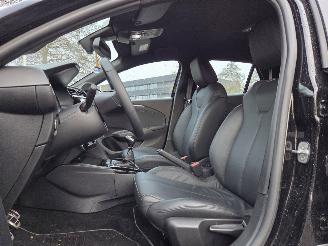 Opel Corsa 1.0 74KW GS / VOL LEER / CAMERA / APPLE CARPLAY picture 13