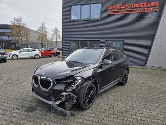 damaged passenger cars BMW X1 1.8i AUTOMAAT / PANO / LEER 2020/5