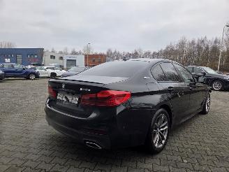BMW 5-serie 530e  M-SPORT picture 6