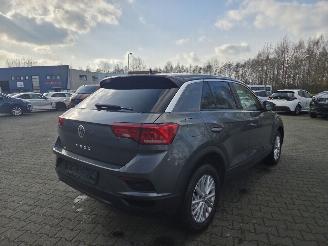 Volkswagen T-Roc 1.5 TSi AUTOM /NAVI / STOELVERW picture 12