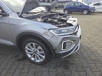 Volkswagen T-Roc STYLE / PANO / DIG COCKPIT / NAVI CAMERA  / STOELMASSAGE picture 8