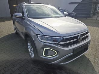 Volkswagen T-Roc STYLE / PANO / DIG COCKPIT / NAVI CAMERA  / STOELMASSAGE picture 13