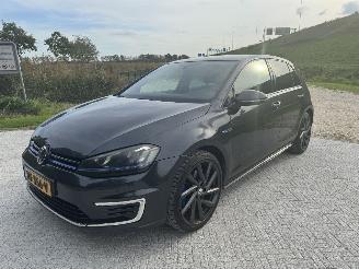 skadebil auto Volkswagen Golf 1.4 TSi GTE 2015/12