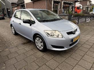 Toyota Auris Dealer onderhouden 1.6-16V Terra picture 3