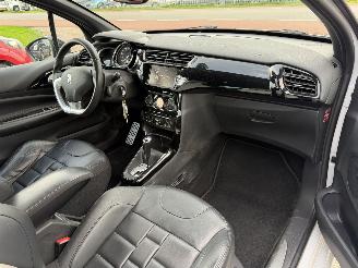 Citroën DS3 1.6 VTI | AUTOMAAT | CAMERA | LEER | NAVI | CLIMA | NL-AUTO picture 16